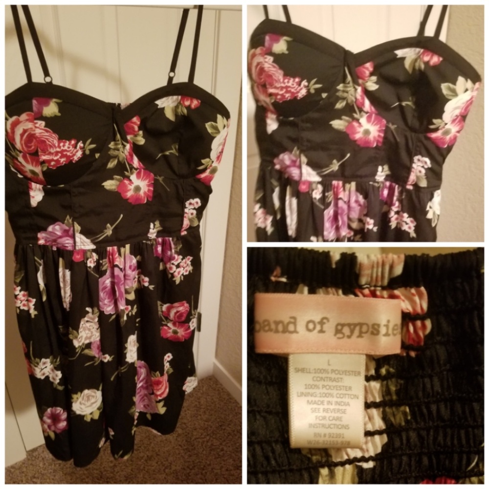 Babydoll style dress, floral pattern Large